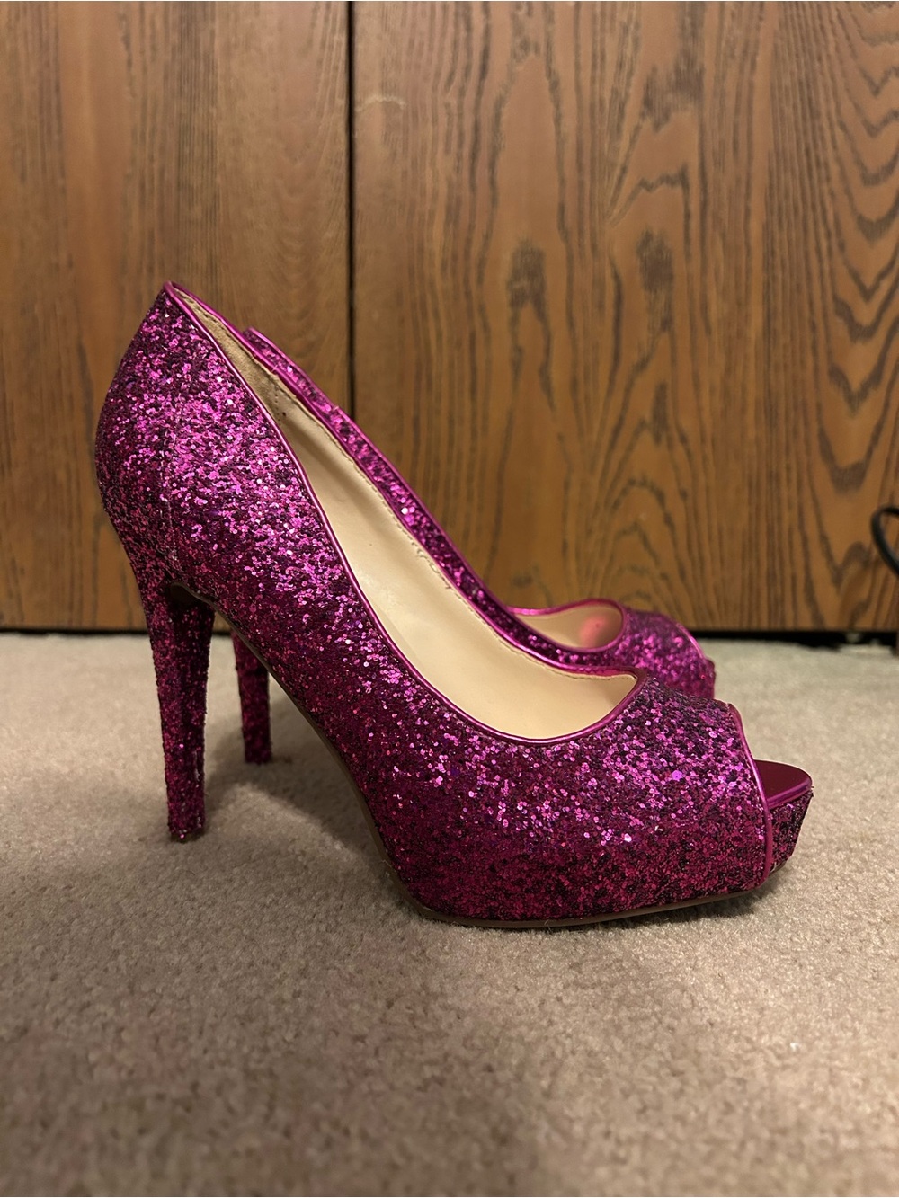 Marc Fisher Pink Glitter Platform Pumps